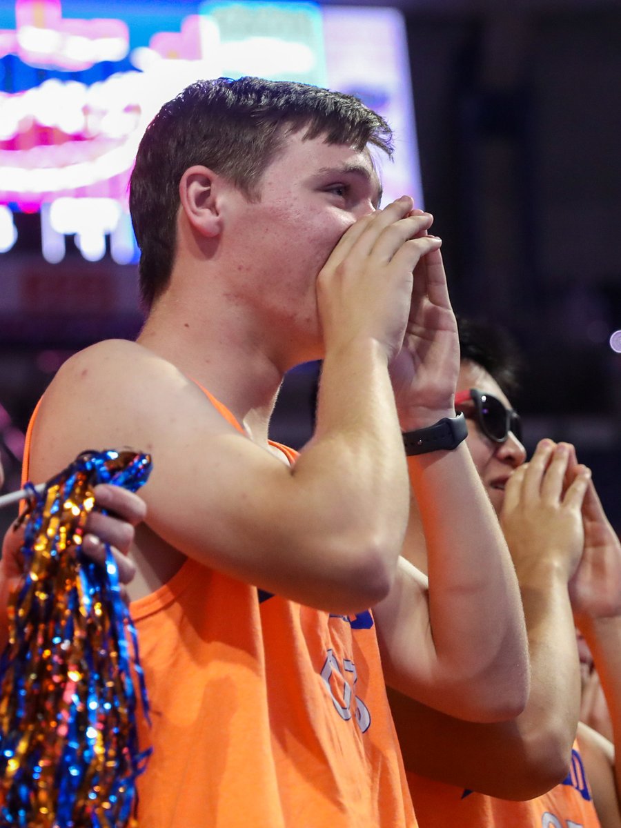 GatorsVB's tweet photo. thanks for rockin' with us this year, Gator Nation! https://t.co/VyTmvt30pD