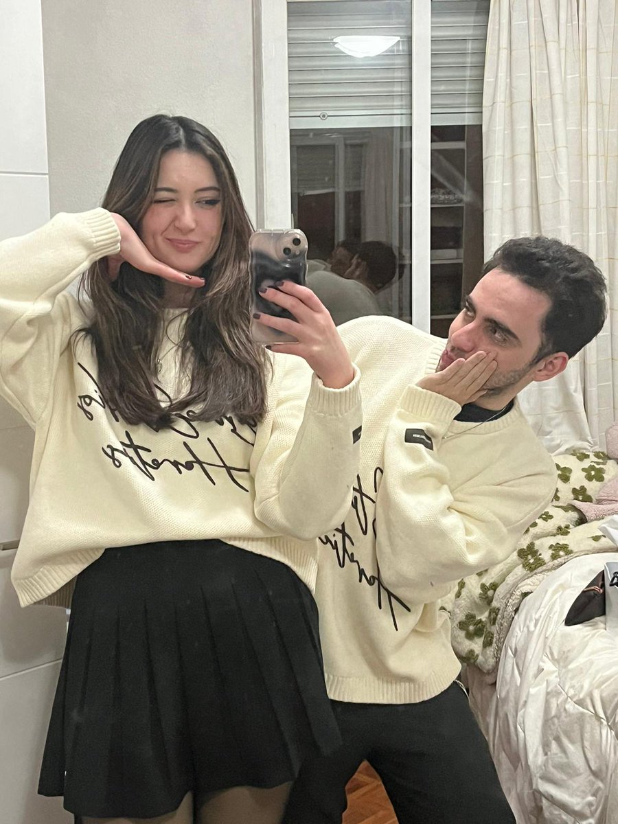 Widowmak3r tweet media