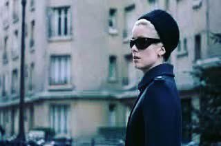 “I envy paranoids; they actually feel people are paying attention to them."  Susan Sontag #paranoia