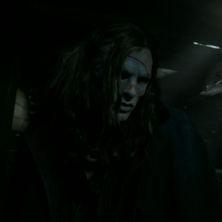 I want to brush his hair