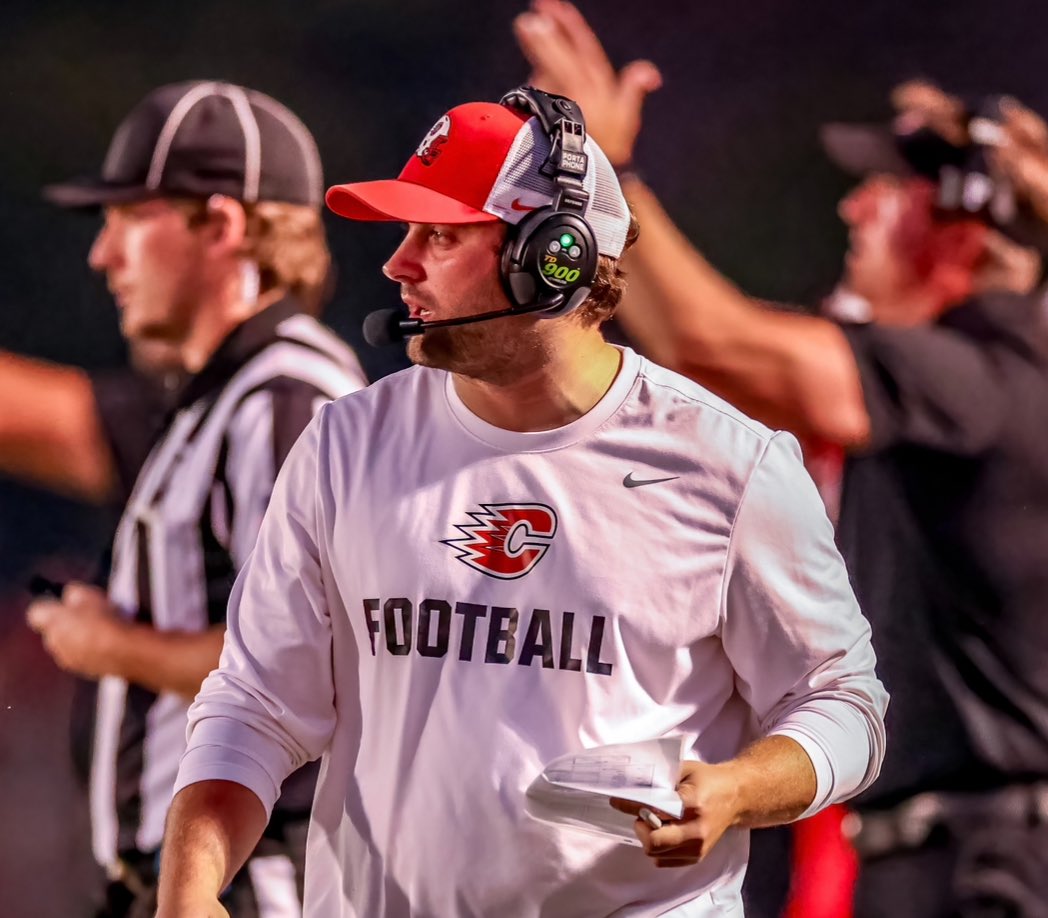 CentCougsFB's tweet image. We are proud to announce Michael Diggins as the 6th Head Football Coach in Centennial High School History🔴⚪️⚫️

Time to continue the work! highschool.isd12.org/athletics-acti…