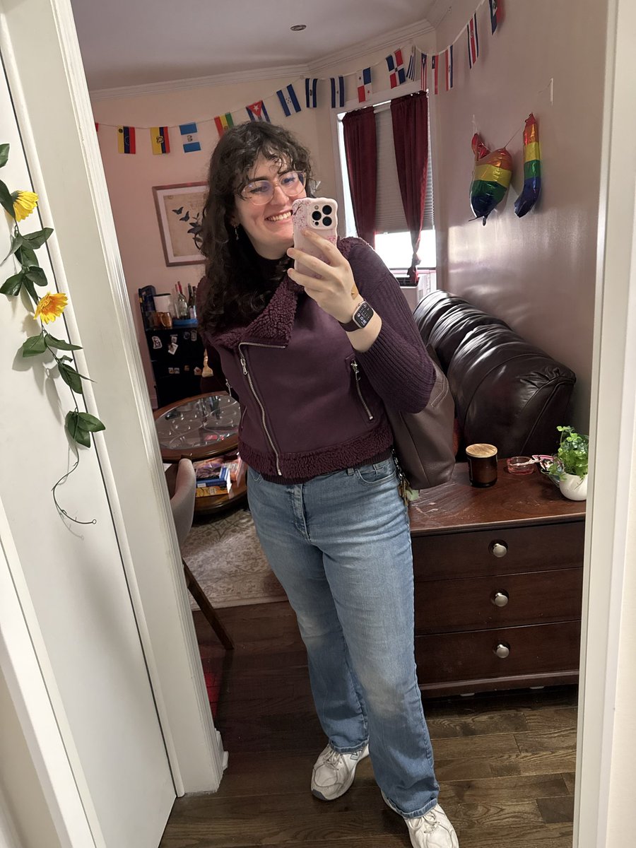 RyLovesCornChip's tweet image. didn’t take nearly as many as other years but i’m really happy with the ones i did take 🙂‍↕️