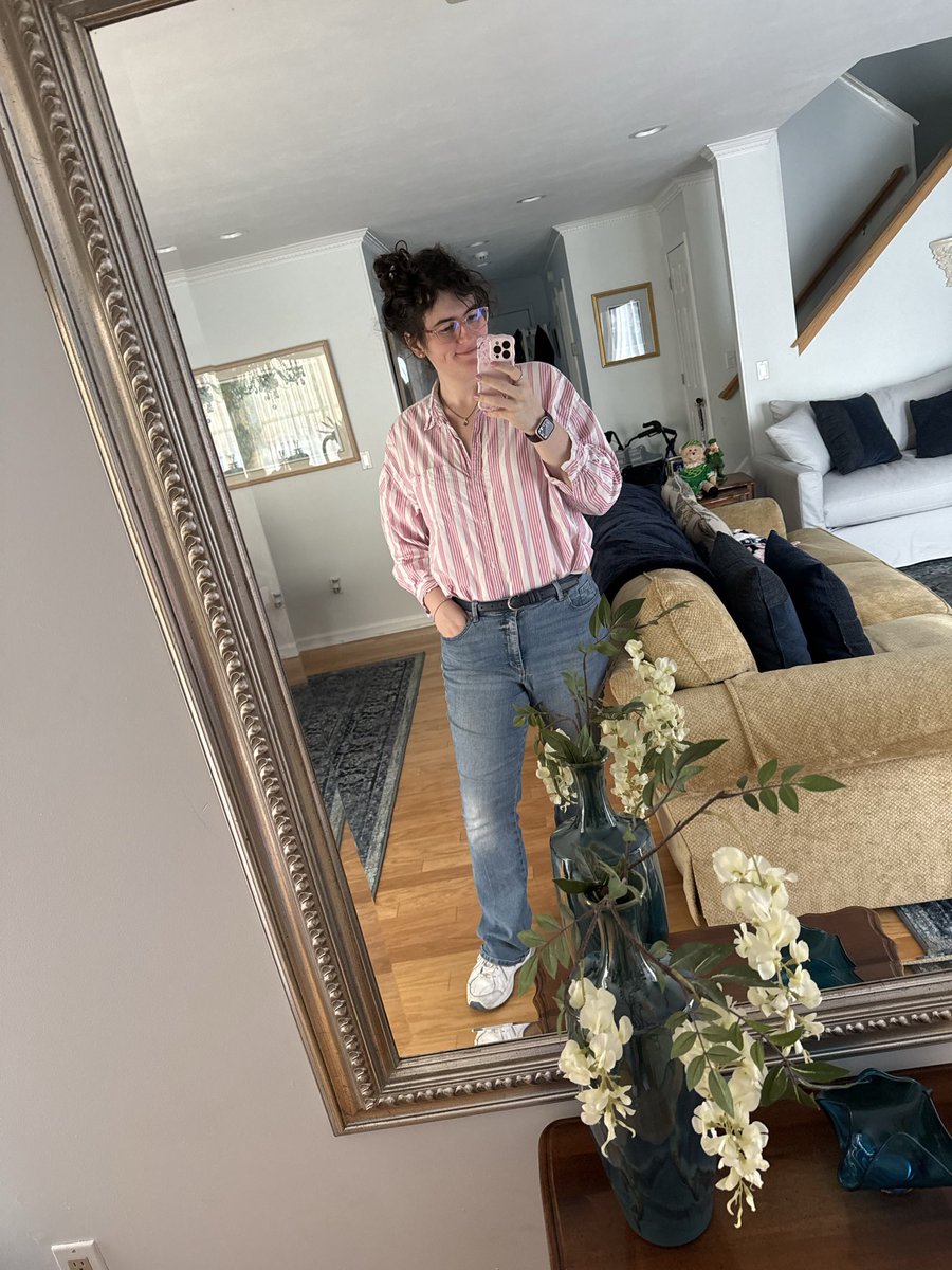 RyLovesCornChip's tweet image. didn’t take nearly as many as other years but i’m really happy with the ones i did take 🙂‍↕️