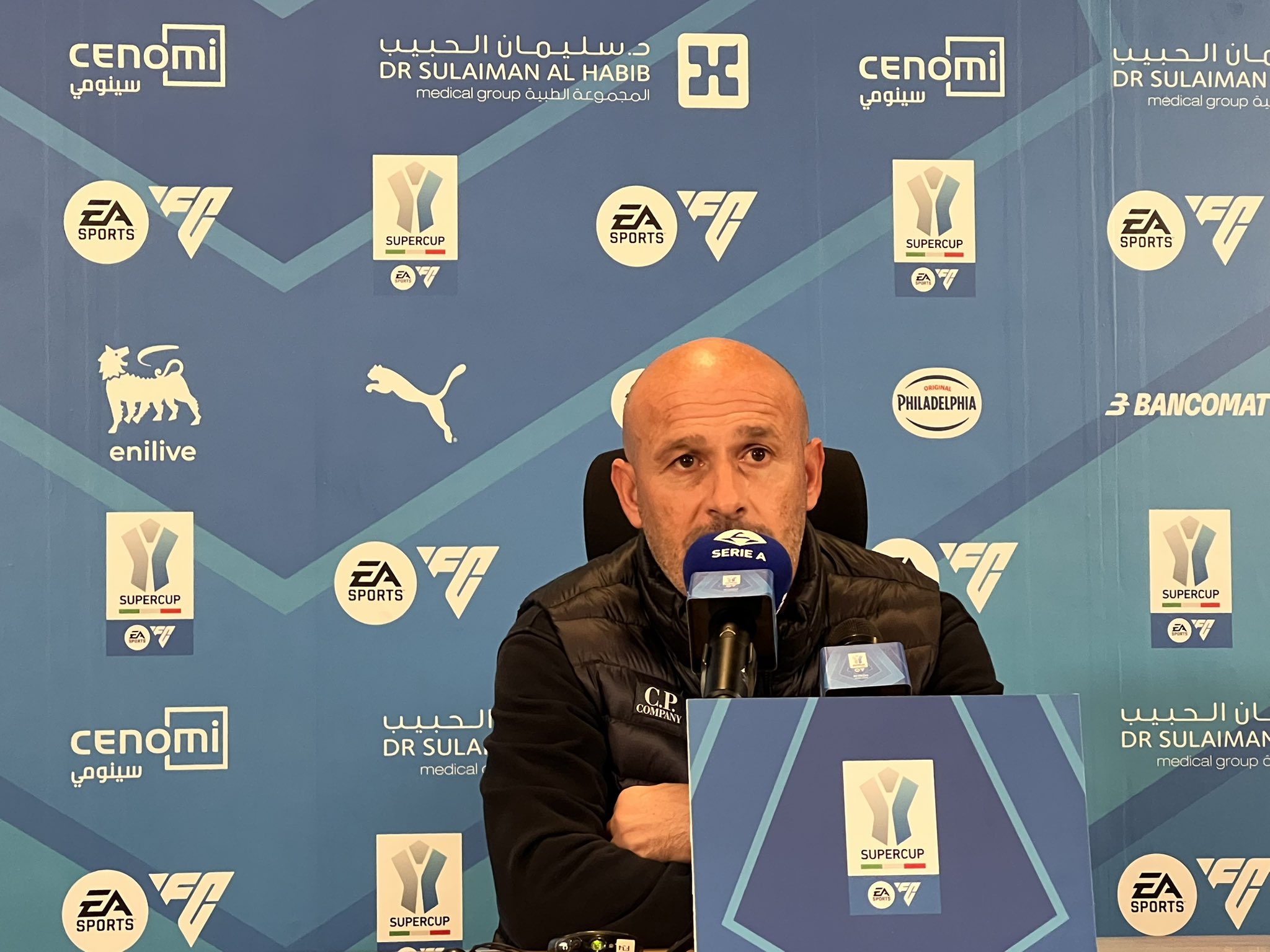 فينشينزو إيتاليانو مدرب فريق بولونيا في المؤتمر الصحافي: -لقد دافعنا بشكل جيد، ونحن سعداء بالوصول للنهائي. -لدينا فترة قليلة قبل النهائي، وسنعمل للتحضير له بالشكل المطلوب. #بولونيا_إنتر_ميلان 