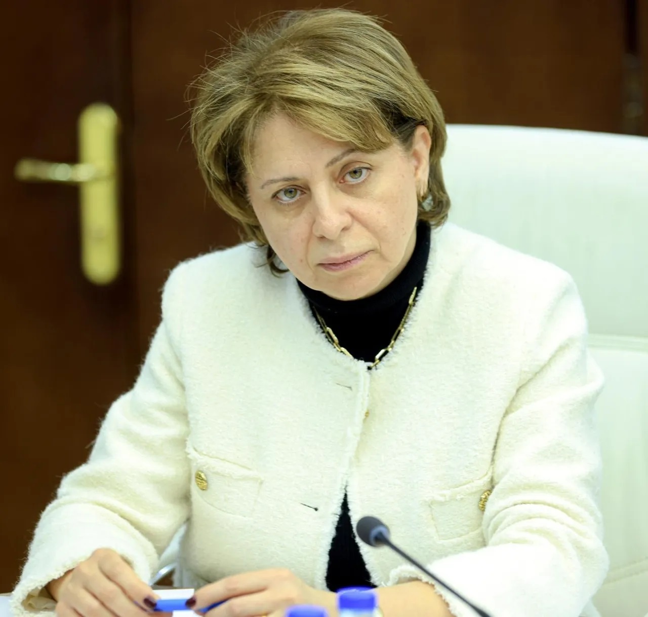 كتلة مبادرة النيابية تدعو للثقة بالمؤسسات العامة وحرصها على الرقابة - صور 