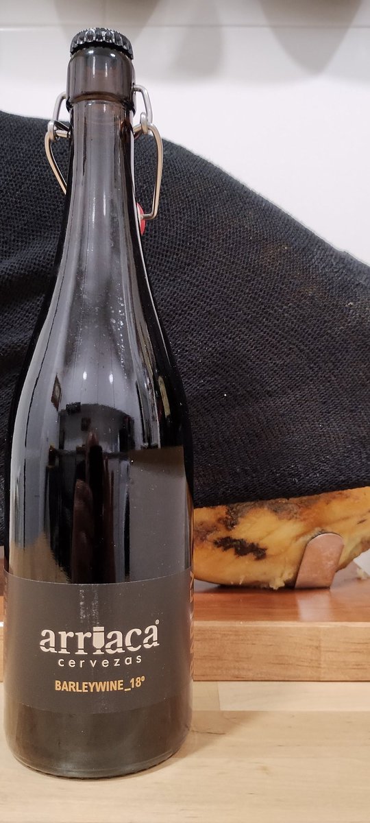 JuanPCachero's tweet photo. ¡¡¡ Preparando la Navidad, cerveza y maridaje @cervezas_arriaca !!! https://t.co/Ez4RZpJPoX