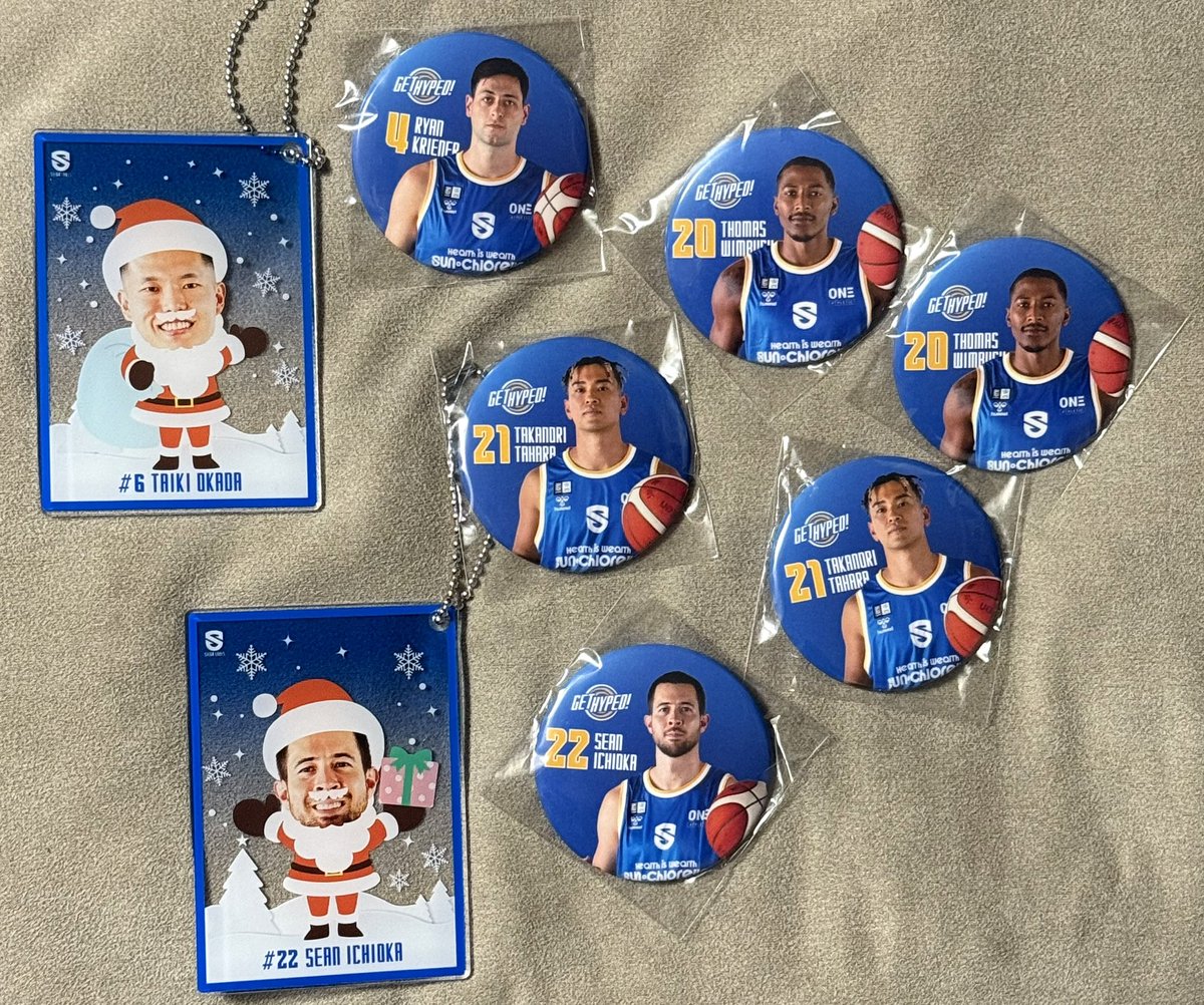 滋賀レイクス 【譲】 缶バッジ 4.20.21.22 クリスマスアクリルトレカ