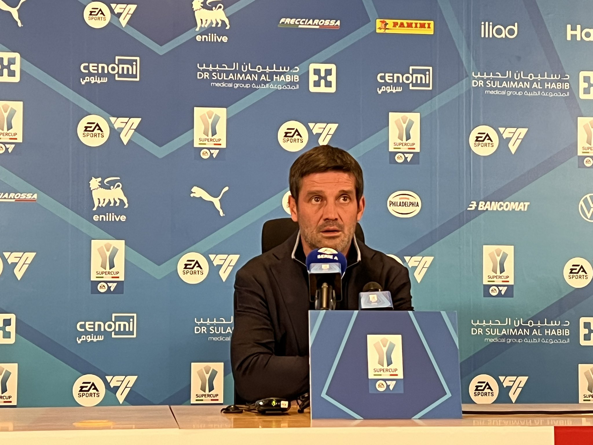 كريستيان كيفو مدرب فريق إنتر ميلان في المؤتمر الصحافي: -الموسم لايزال طويلاً، ولدينا مباريات نارية في شهر يناير. -لقد لعبنا 8 مباريات خلال 26 يوماً، وأنا اتحمل مسؤولية التدريبات، وعلينا أن نتحسن في المستقبل. #بولونيا_إنتر_ميلان 