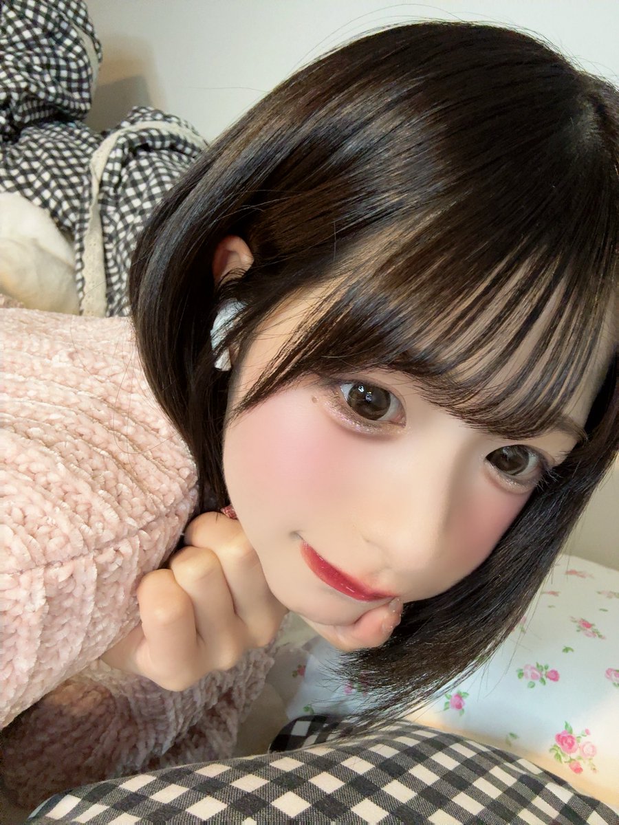 よっぴーさん　専用 みんな！おはよう〜♩ひかおきた🥱♡ 今日のティラミスはヨドバシ梅田