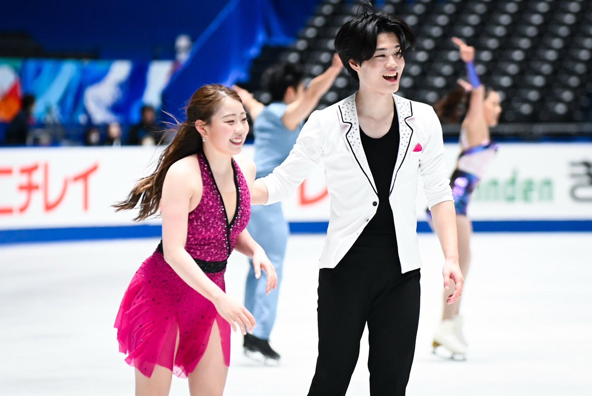 THE ANSWERフィギュアスケート部 tweet media