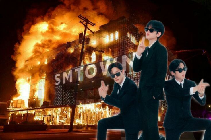 And most importantly today don't forget to say "fuck sm" with all your heart and strength in your body.

We are one,exo saranghaja.
