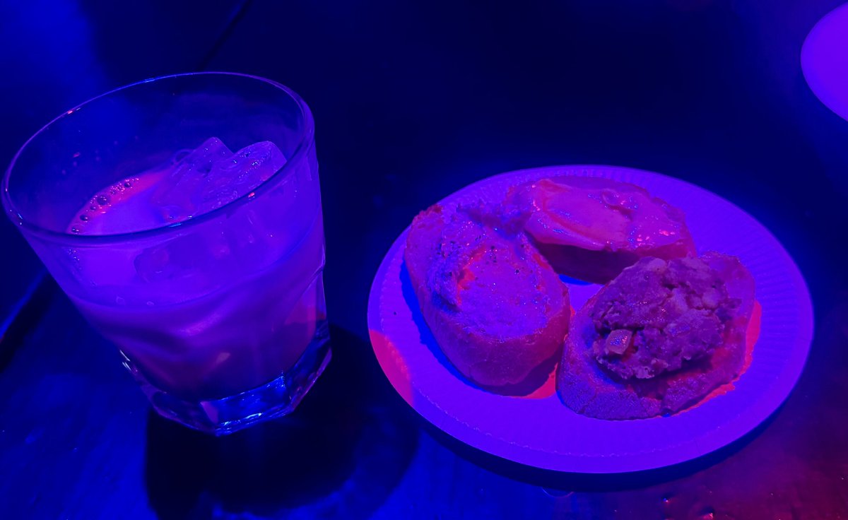 ディール tweet media