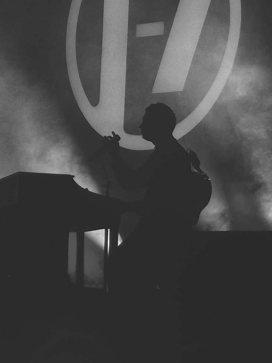 joshslane_'s tweet photo. @glowingclancy i just want to share this photo i took 🥀 https://t.co/F0tUhL0mhm