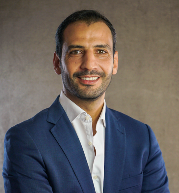 Integram essa Comissão Não Permanente de Arbitragem os senhores Marco Pina, Pedro Henriques, Jorge Faustino, Carlos Carvalho. Tudo gente honesta.Comentadores independentes.