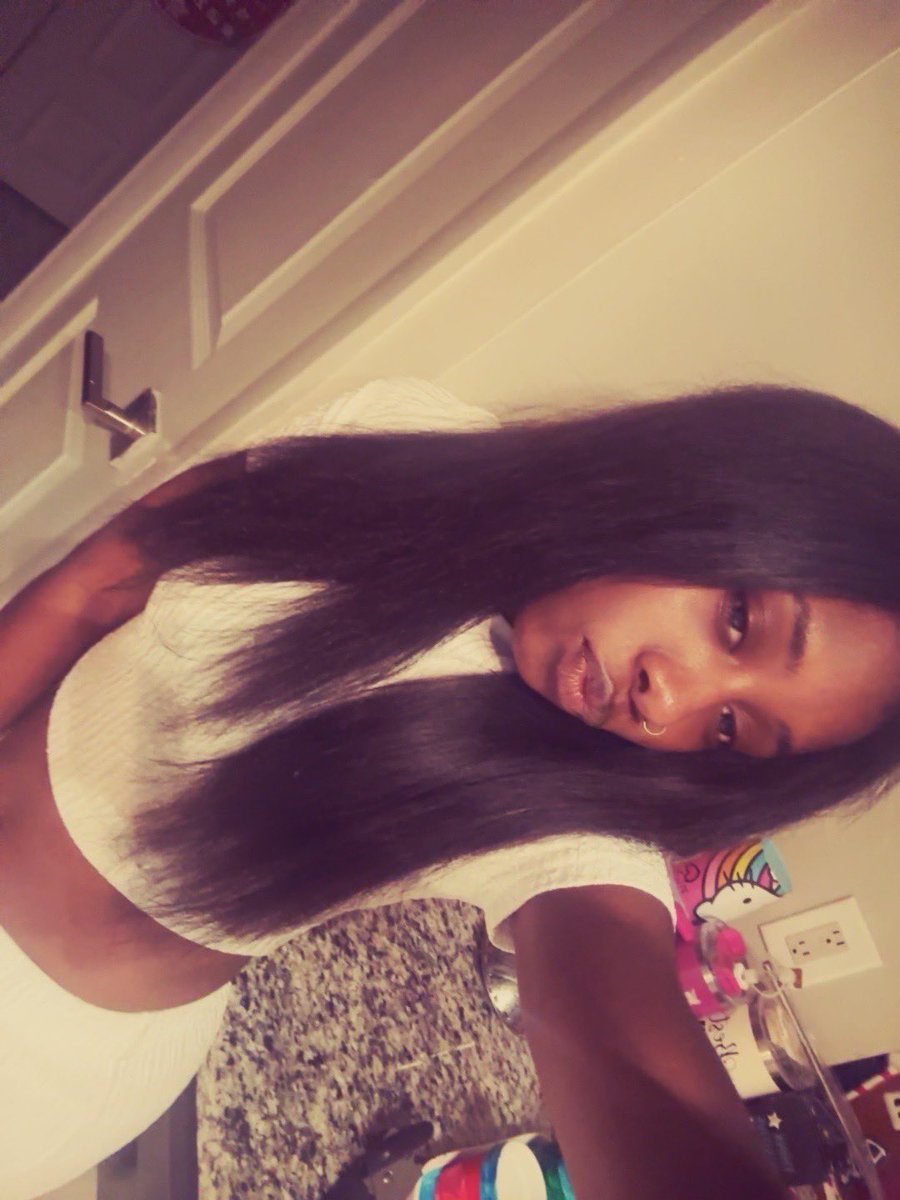 notlashelle🎀 tweet media