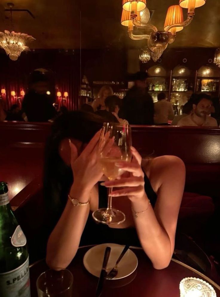 𝐒𝐜𝐫𝐨𝐥𝐥 𝐩𝐢𝐜𝐬 (@scrollpics) on Twitter photo 