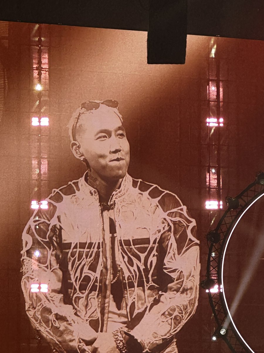 iamjoase's tweet image. Dakeez, Blynk, Wejdene, Singuila, Warren Saada, Lisandro, Rsko, Josman, Joe Dwet  Filé au concert de Monsieur Nov ce soir… j’ai tellement bien mangé eeeh merci