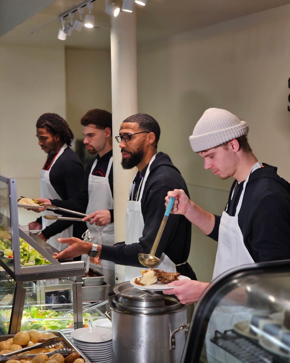 covenanthouseto tweet media