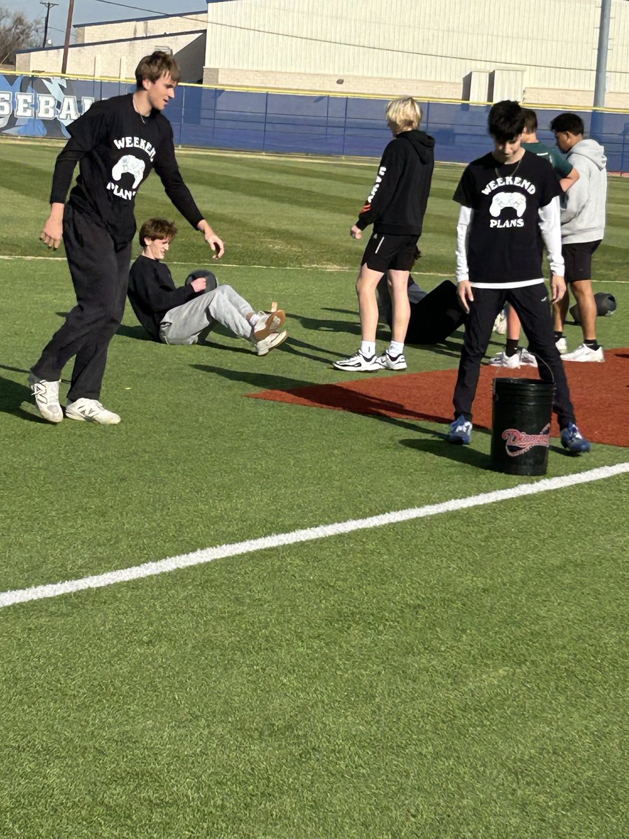 Krum Baseball tweet media