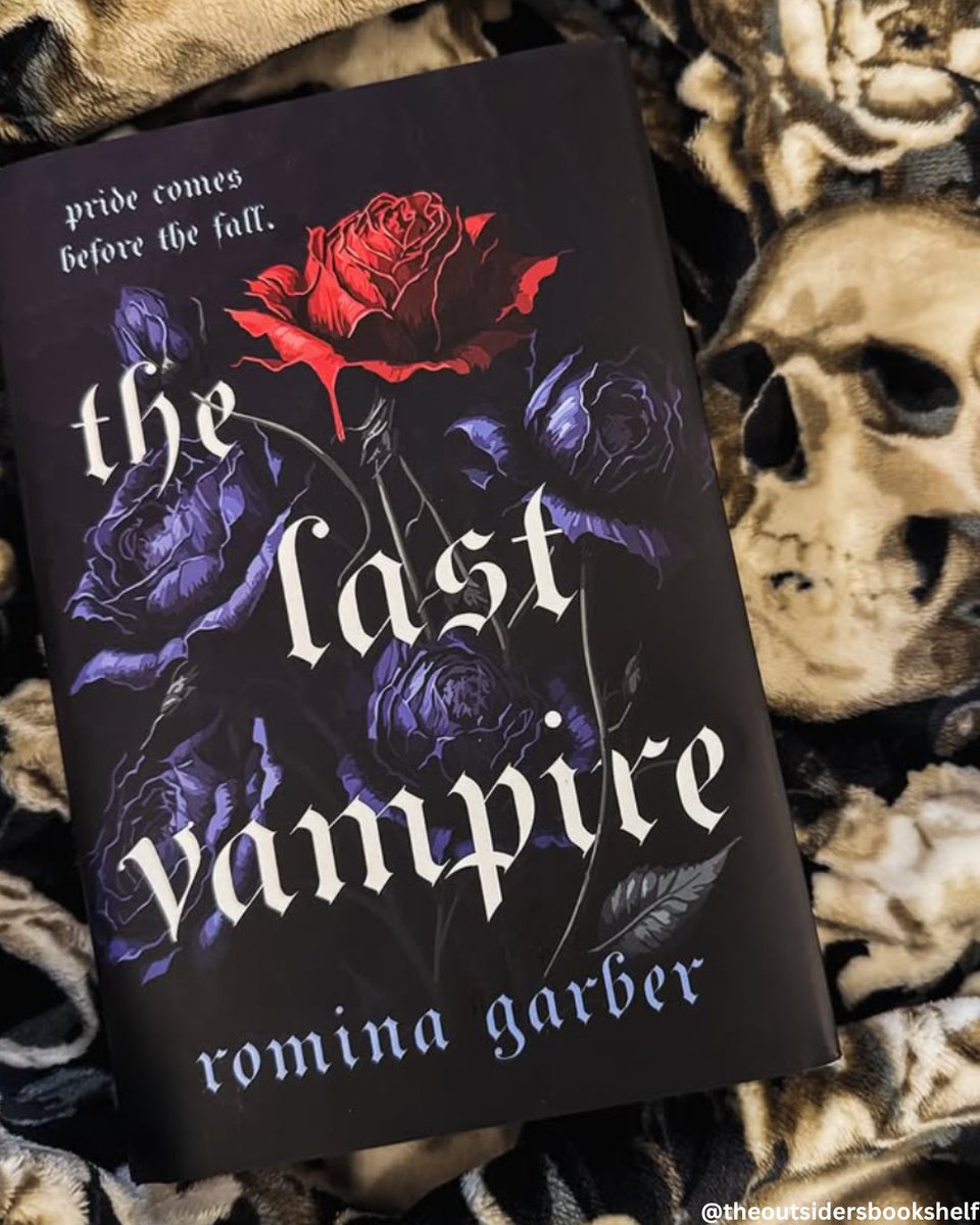 ColoredPagesBT's tweet photo. Thank you to everyone who participated in our #TheLastVampireTour! Don’t forget to pick up a copy 🌹 https://t.co/vpe8EQkXa7