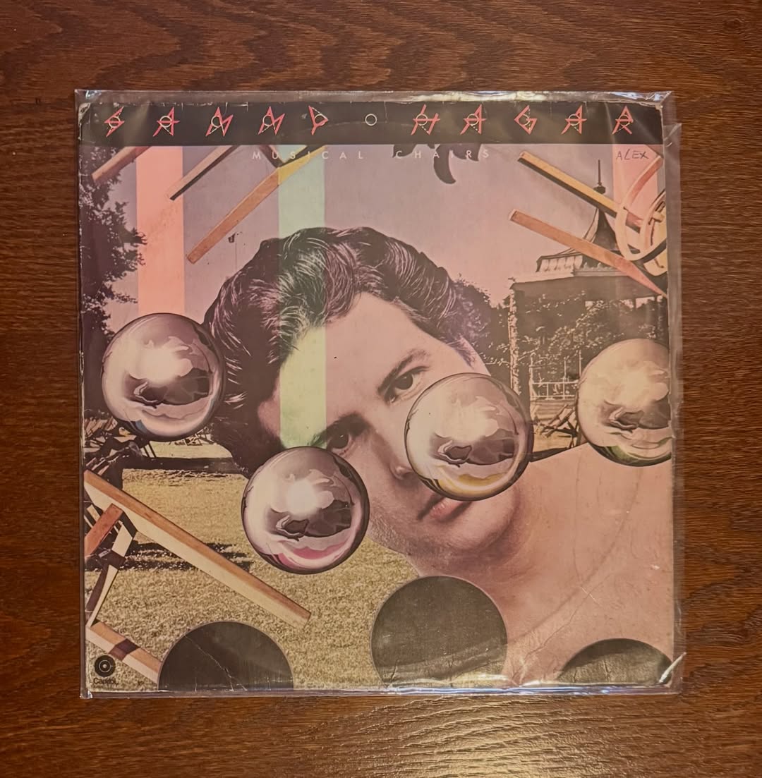 franzoian's tweet photo. Another one for the collection!
Vinyl
Sammy Hagar
Musical Chairs
#sammyhagar
#sammyhagarmusicalchairs
#vinylcommunity
#vinylcollector
#vinylcollection
#recordcollecting
#recordcollectors
#musiconvinyl
#ilovediscogs
#33rpm
#vinyllove
#discosdevinil
#vinylporn
#vinylrecords
#vinyl https://t.co/NPZ42ScKQH