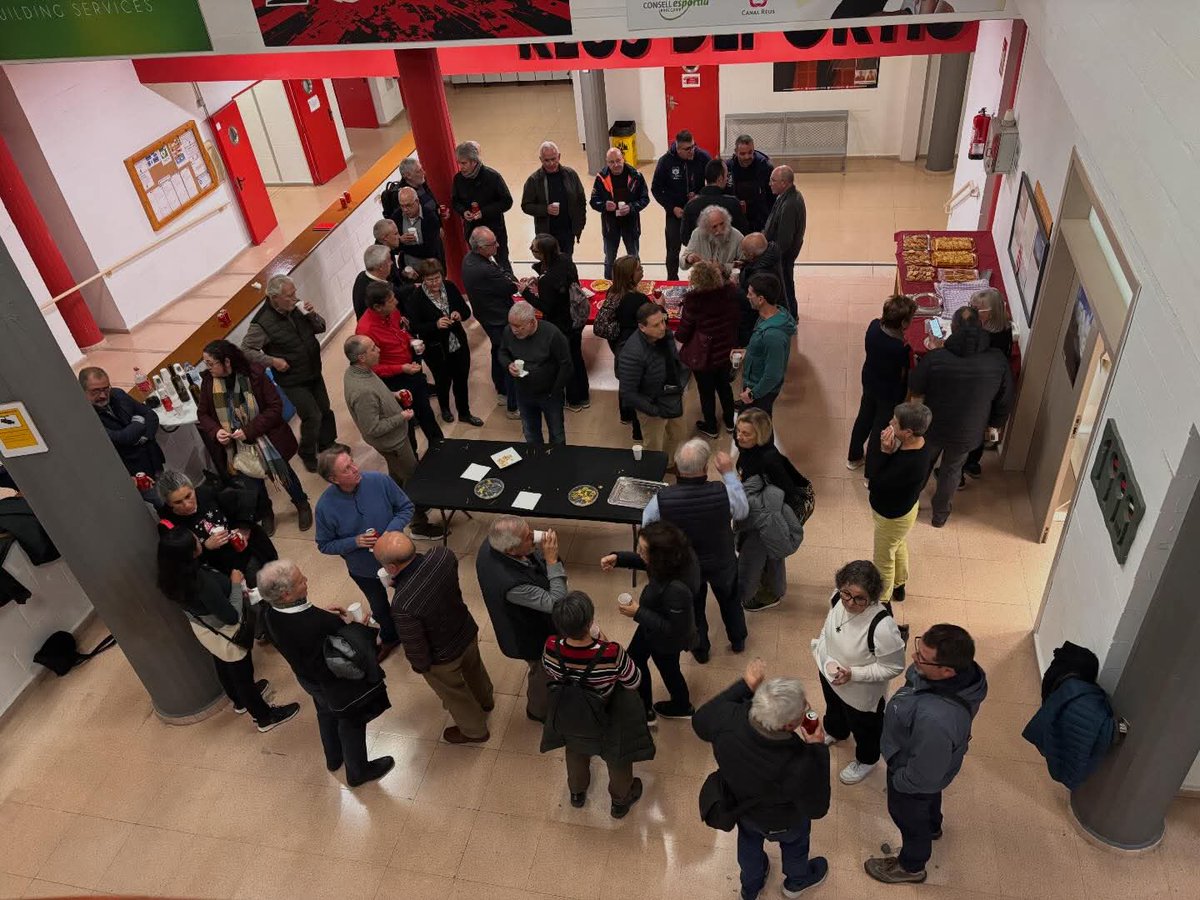 Dilluns vam celebrar al nostre local l'última reunió de l'any de les entitats excursionistes de la IV Vegueria <a href="/FEEC_cat/">FEEC</a>.
<a href="/rdexcursionisme/">S.E. Reus Deportiu</a>⬛🟥
#sommuntanya
#somcultura
#FEEC