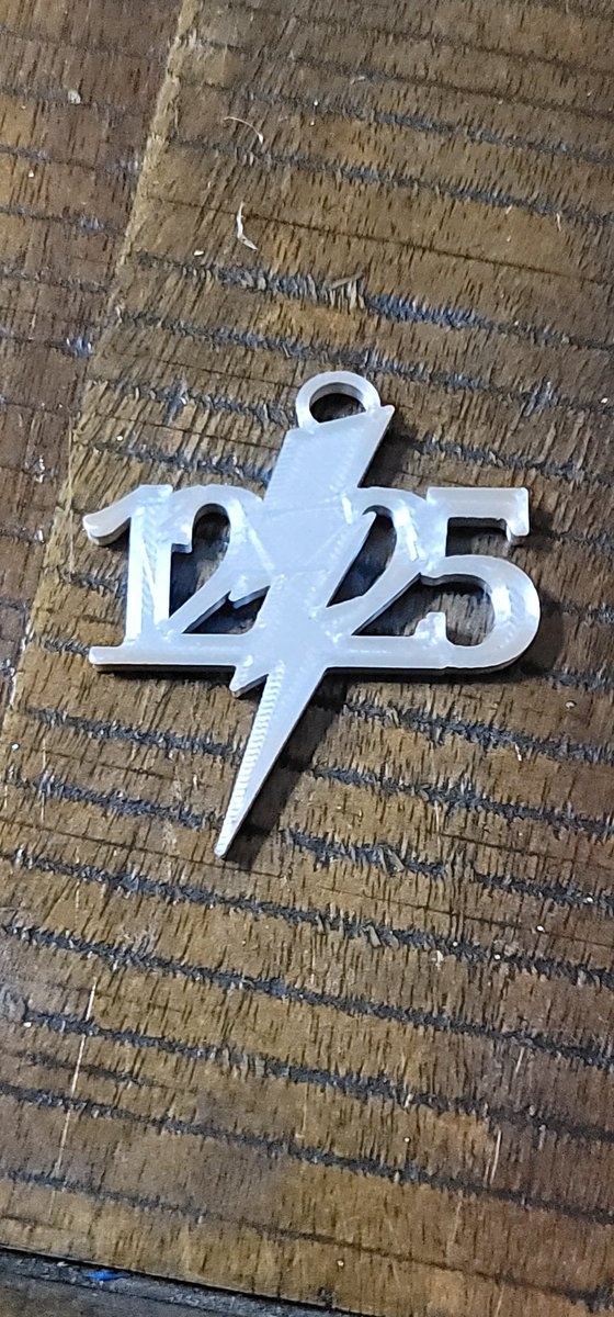 Hi, friends.  If you're local, it's that time of year again!  On Christmas Eve afternoon Tari and I will be putting a tree full of ornaments at Ben's paver on the Riverwalk right across from the arena. We leave it up until Christmas day afternoon so come grab one!