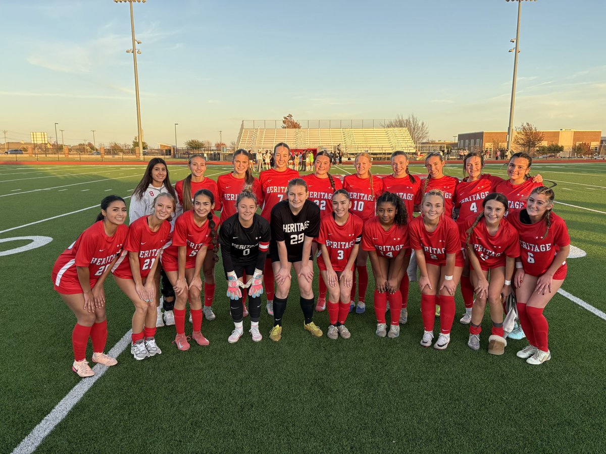 Jagsoccergirls's tweet image. Last scrimmages vs Mansfield see the Jags JV &amp;amp; V play well &amp;amp; improve, getting 2 shutout W’s!
Looking forward to the start of the regular season ❤️⚽️💙
#TOUGHJAGS
@MidloHeritage