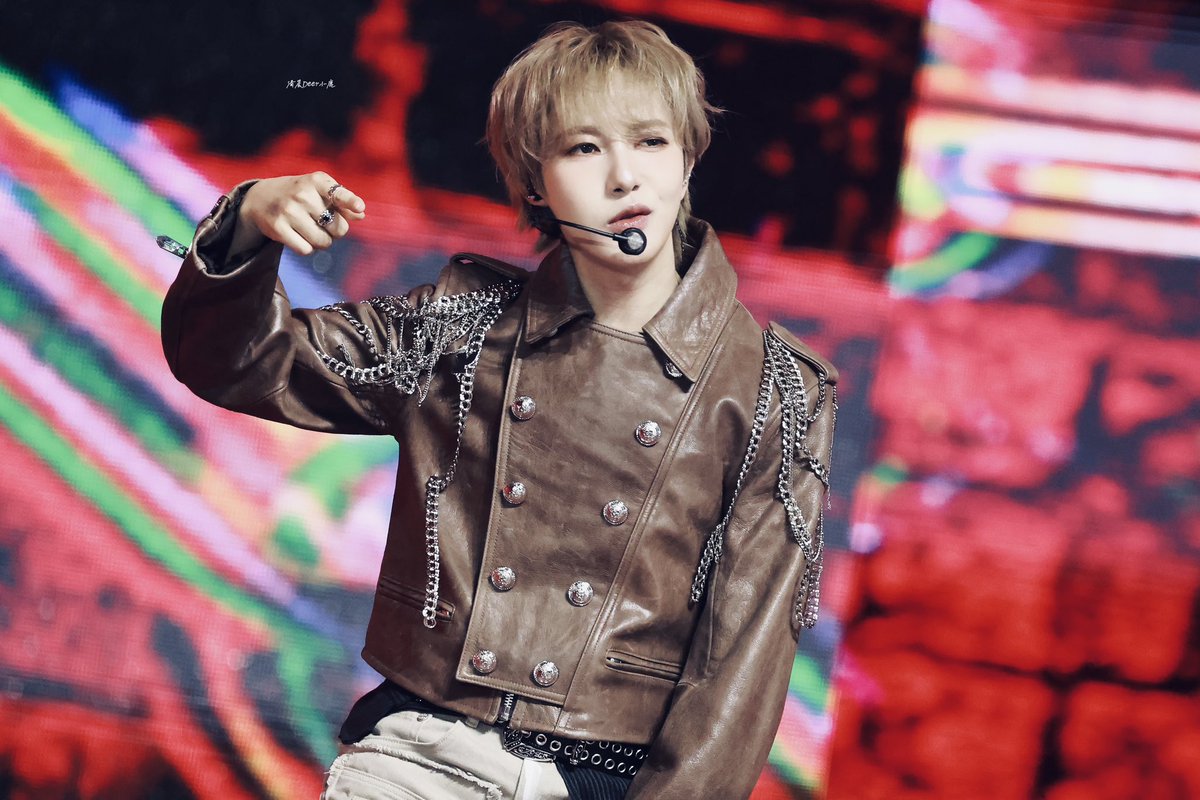 morningDeer0323's tweet image. 251219런쥔
#런쥔 
#RENJUN 
#仁俊