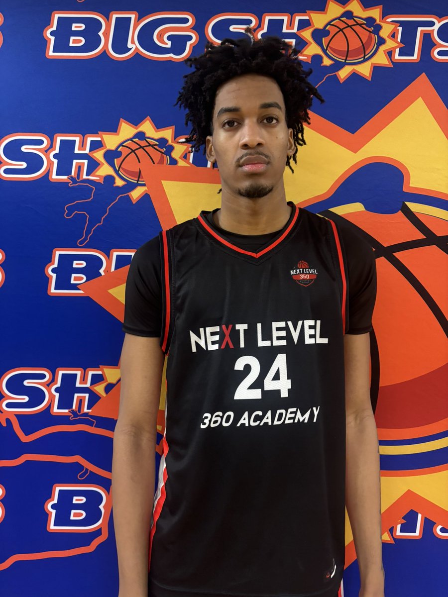 BIG SH🏀TS tweet media