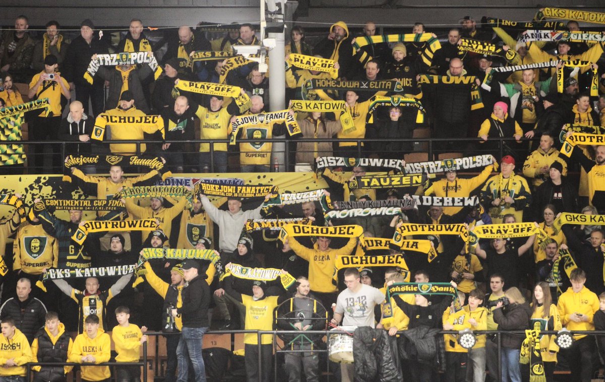 MariuszZaw's tweet photo. GKS Katowice - GKS Tychy 4:1 (2:0, 2:0, 0:1) #Katowice #GKSKatowice #GKS #GKSTychy #Tychy #Derby #DerbyŚląska #polskihokej #Spodek #GieKSa #hokejowaGieKSa #GieKSaTwitter #GieKSaX #Poland >>https://t.co/SqOlUfg1IX<< https://t.co/KTFZZQI4eo