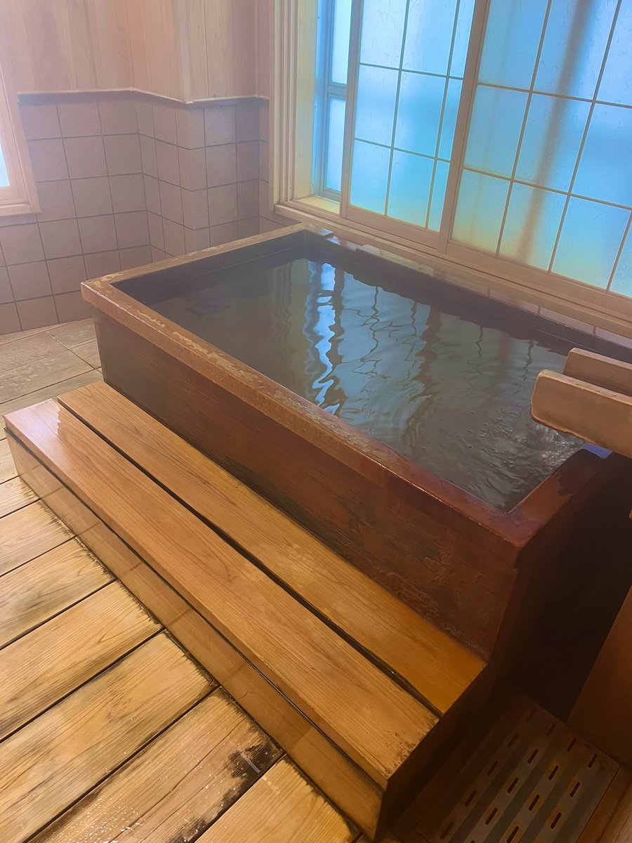 檜風呂　中古　値下げしました！ 温泉旅5泊目の宿はこちら 貸切の檜風呂がめっちゃいい