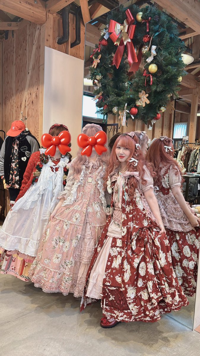 Momomamaページ♡⃜ 平成なんでね。猫ステッカーぶち込んだ。🐈