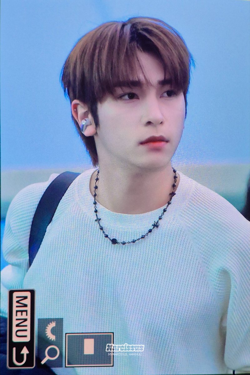 _Narcissus127's tweet image. 251220 #한결 #HANGYUL #BAE173
니 베이징 가도 되나.. 다리 그래 가꼬..