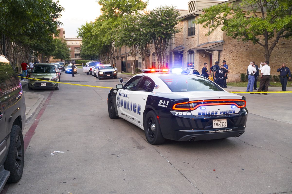 Check out the discussion our <a href="/ChaseRogersDMN/">Chase Rogers</a> had with <a href="/NBCDFW/">NBC DFW</a> on Roseland is a historic Old East Dallas public housing complex, and read our story for more details.

👀 Watch: youtube.com/watch?v=IUoOA-…
👓 Read the story: interactives.dallasnews.com/2025/dallas-cr…