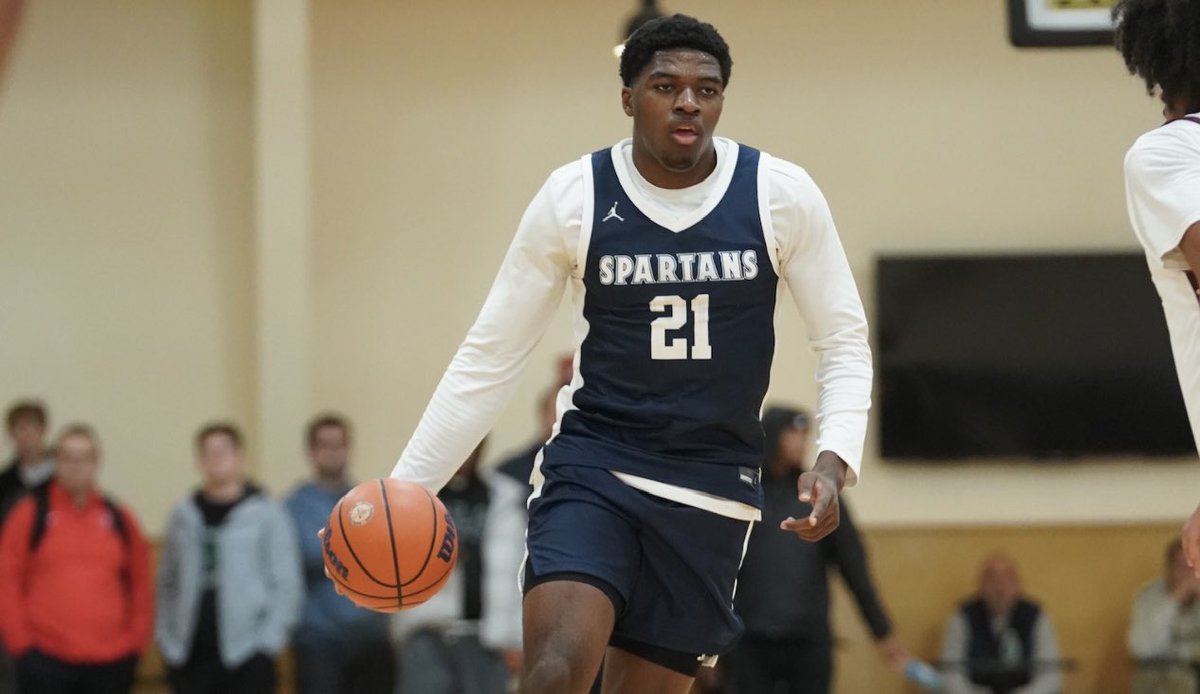 Alex Egbuonu just scored a career-high 46 points to lead Lawrence Academy over Cheshire here at the St. Andrew’s Holiday Classic.

The Marquette commit hit 10 3-pointers. Just a ridiculous shooting display.

He broke his previous career high of 43…that he set two days ago.
