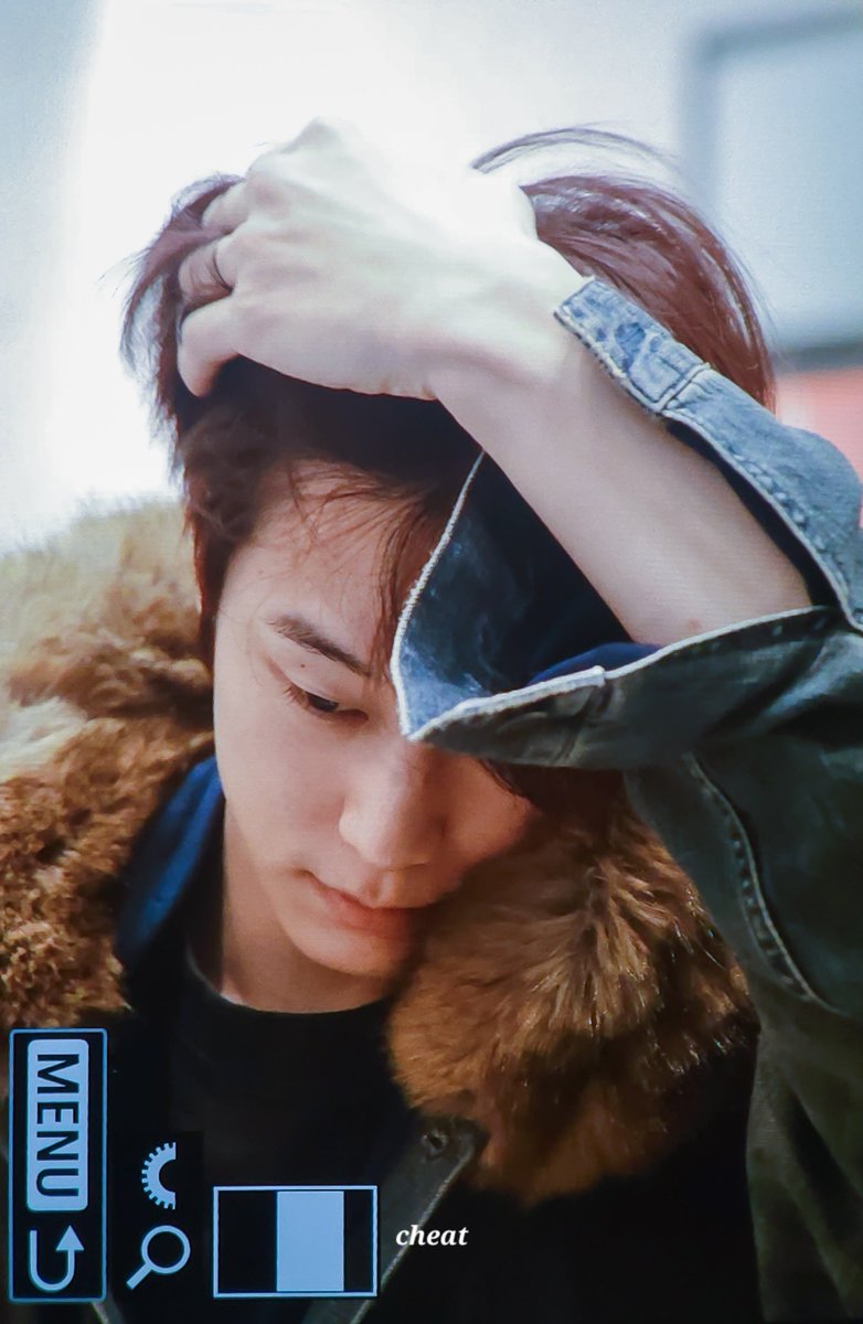 𝓬𝓱𝓮𝓪𝓽 tweet media