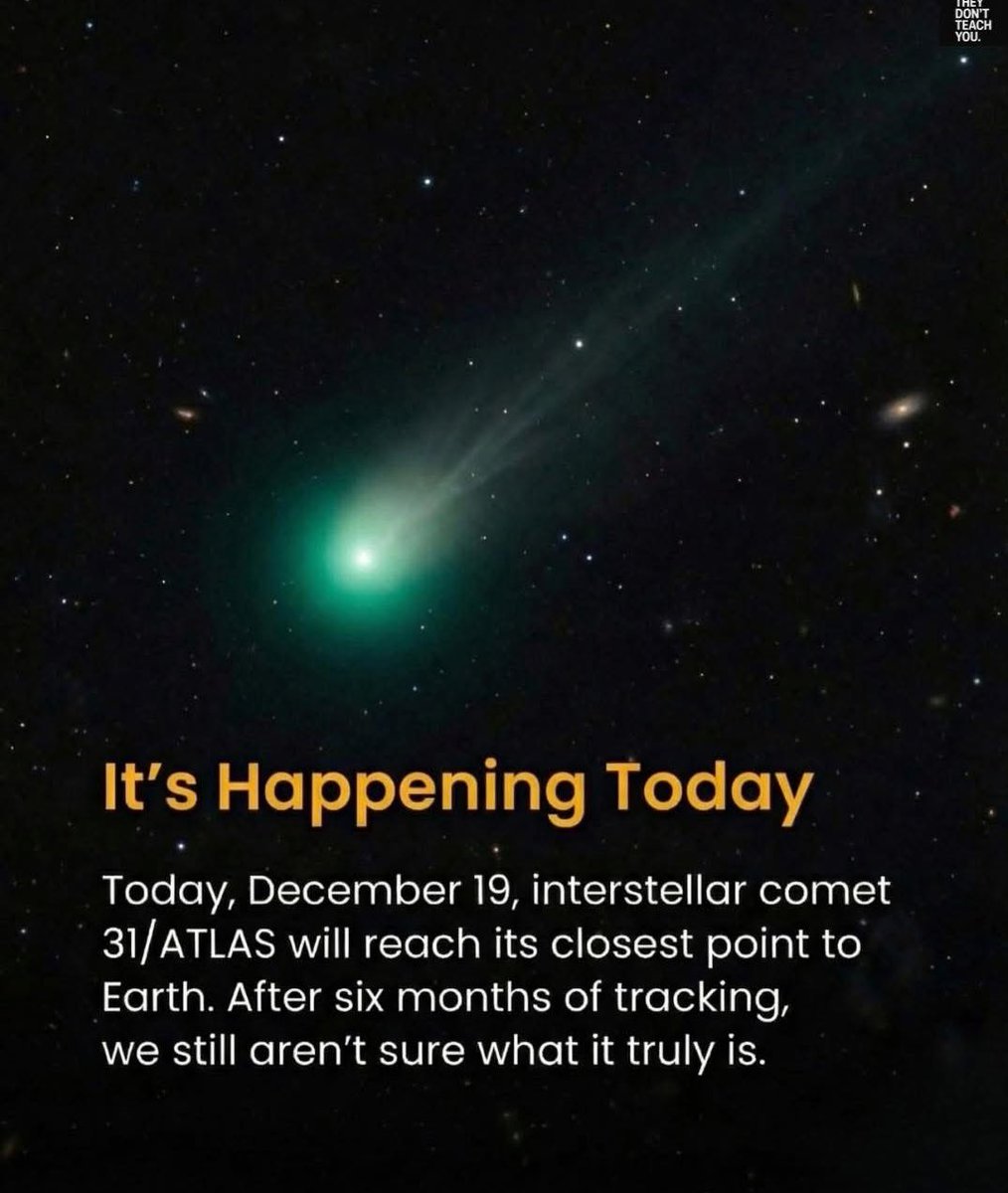 IamToddBentley's tweet image. The heavens are declaring the Glory of God. The emerald is growing brighter. 

The emerald stone is connected to the Glory and rainbow around the throne, tribe of Levi, speaks of wealth, covenant and growth. 

#Signs #Wonders
