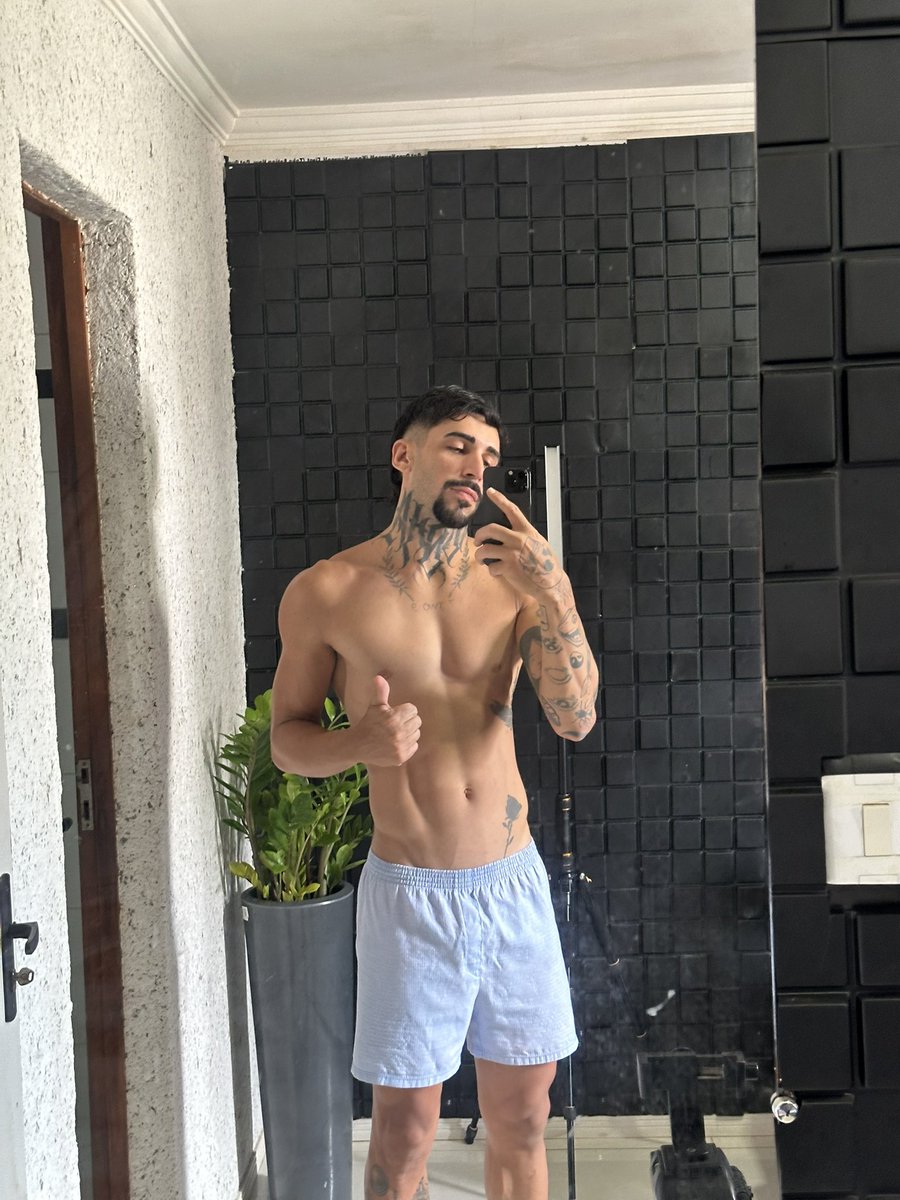 brunopericless's tweet image. Sextou 😅