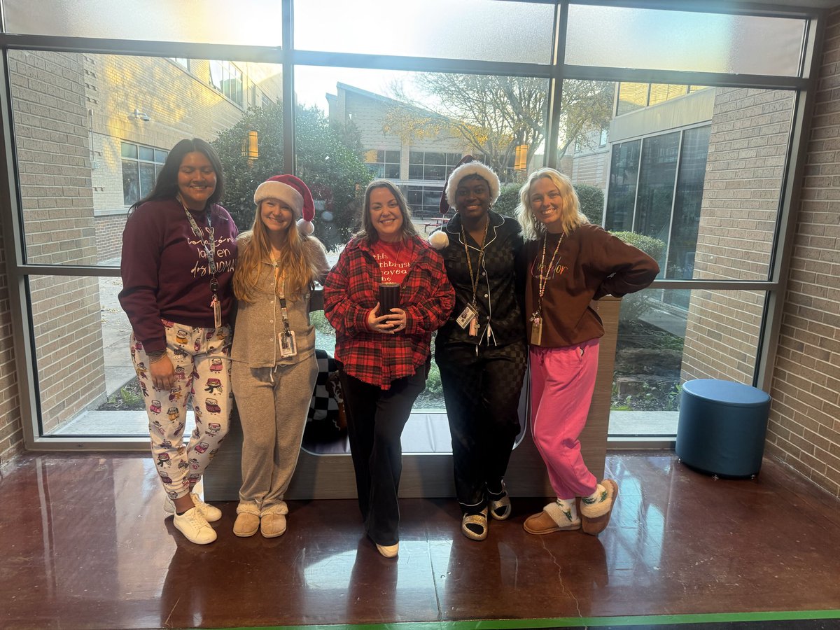 Mechelle tweet media