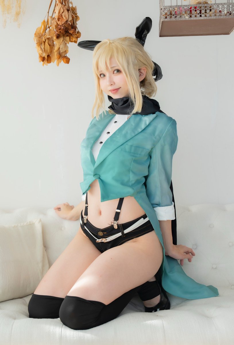 おはよう😇
今日はもらった石で朝から沖田さんを完全体にしてきました〜！

びび先生デザイン沖田さんバニー🐰🌸
design:<a href="/vivivivi0808/">椎花びび🐰12/30西1め68ab</a>
photo:<a href="/AockyFromJapan/">アオッキー@12/31 東Ｗ22a</a>