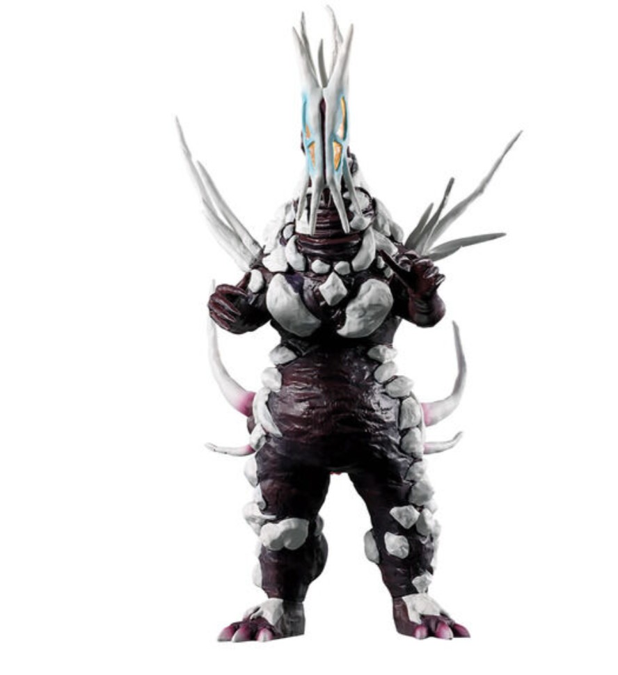 アルティメットルミナス
ダイコンフィルム版　
帰ってきたウルトラマン&amp;バグジュエル明日12月21日23時59分まで
大変に貴重な商品化です☝️
お見逃しなく✨️ p-bandai.jp/item/item-1000…