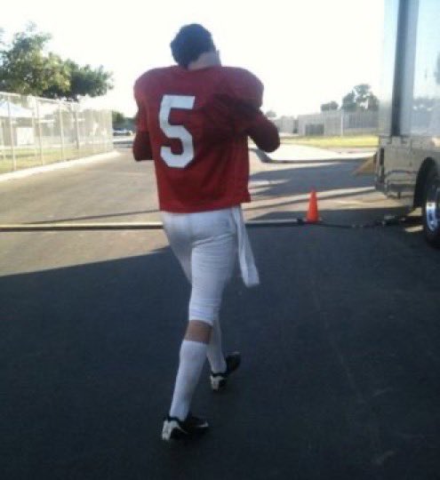 vini ミ☆ tweet media