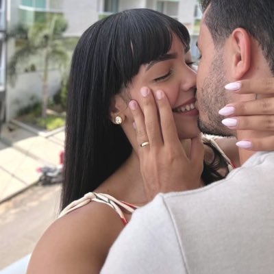 LaviniaBalzac's tweet photo. Eu só sei te amar a cada segundo do meu dia. Eu te venero, meu Weels. 🤍 https://t.co/vaxN4m4lAP