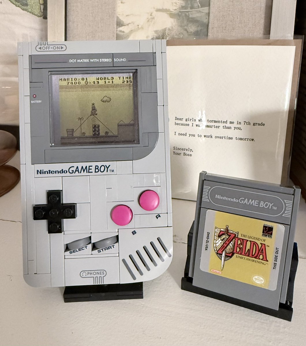 The latest addition to my Lego collection https://t.co/D6SEV6iMz0