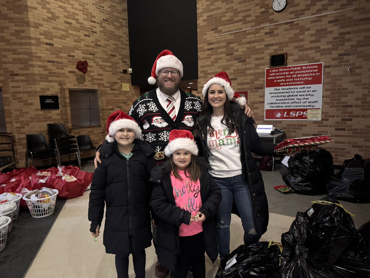 mrbarranca's tweet image. So proud to be a part of the #MyLSPS community and showing that #OtherPeopleMatter.