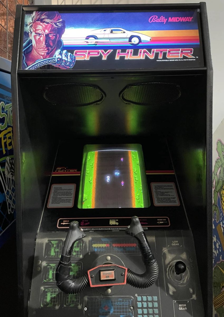 JetScreamer tweet media