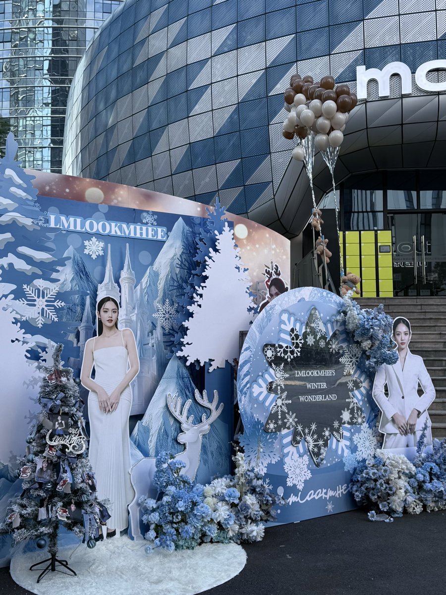 freegogo0's tweet photo. We’re here🫶waiting for you 

LOOKMHEE 1ST FANMEET IN FUZHOU 

#ลูกหมีซอนญ่า #LMSY
#LMlookmhee https://t.co/r1umm33g1D