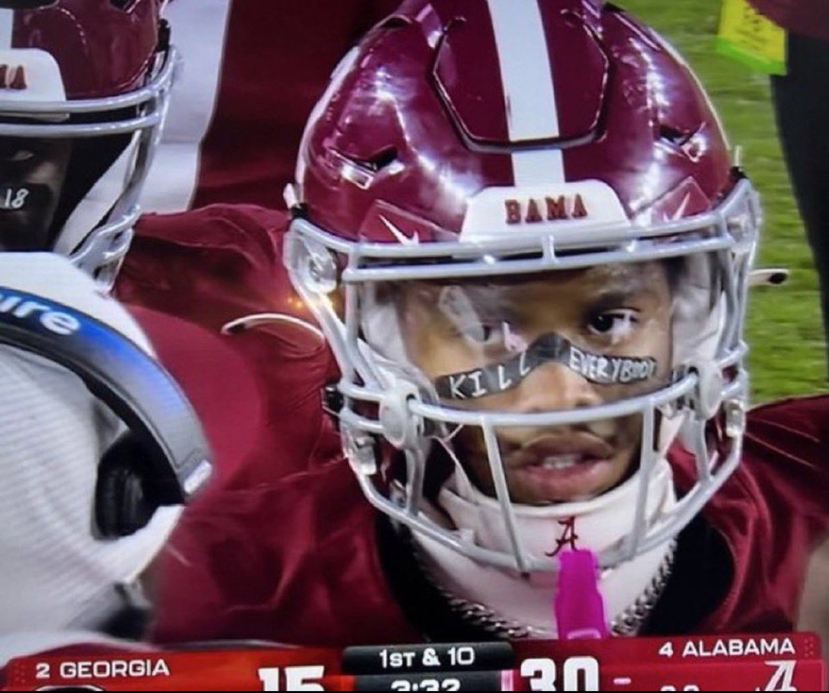 Jesus_Tha_Goat's tweet image. Set him up with some screens, RPOs, throw him in a wildcat, throw him in at running back idgaf

Just give Ryan Williams the ball tonight.