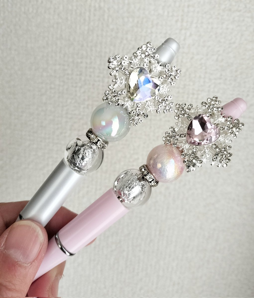 こんにちは✨️ 22日に追納予定の カスタムボールペンです❢ 今回の